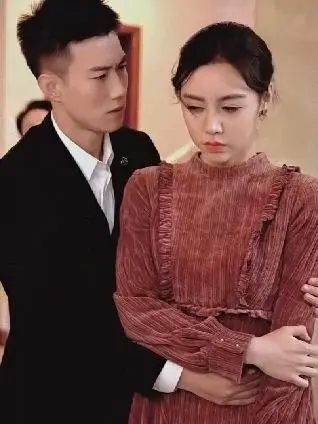 《少夫人的翻身仗》：土味情话与反差萌爆棚，这哪是“温馨喜剧”，分明是爱情“催化剂”！